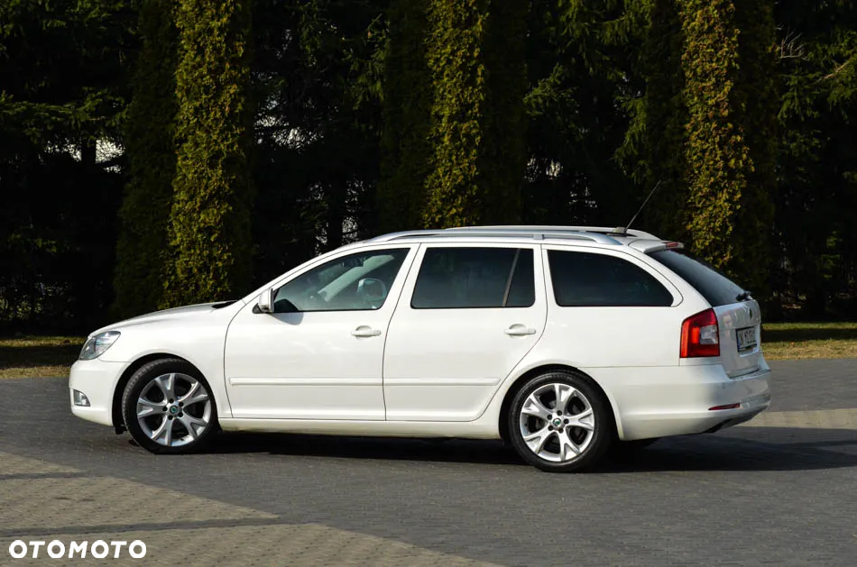 Skoda Octavia Combi 2.0 TDI DPF Sport Edition - 18