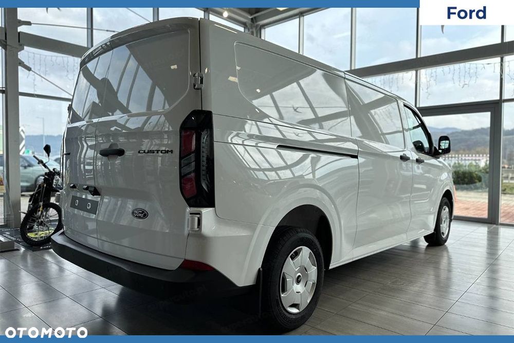 Ford Transit Custom 320 L2H1 Trend 2.0 136KM - 6