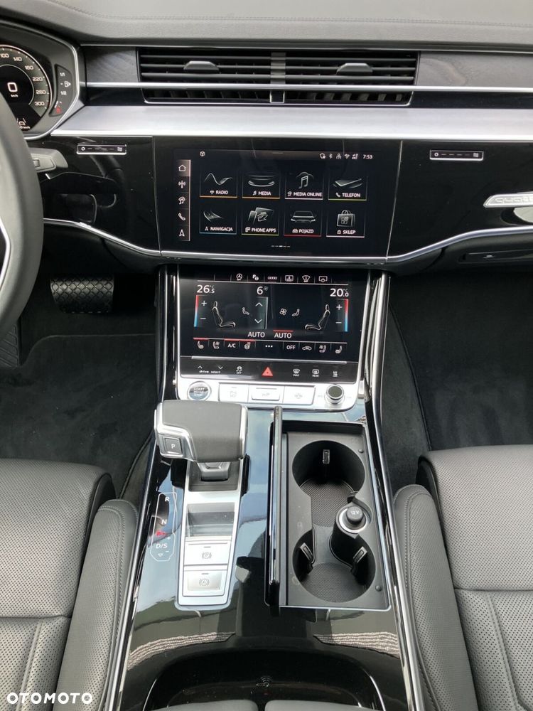 Audi A8 - 21