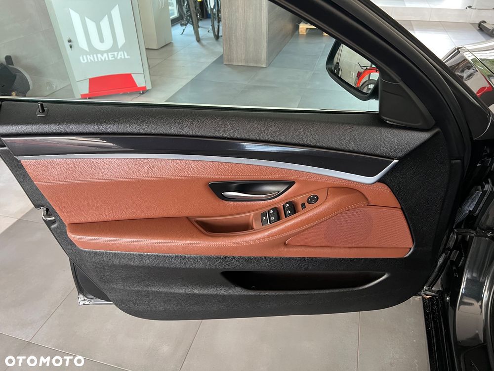 BMW Seria 5 520d Edition Fleet Exclusive - 16