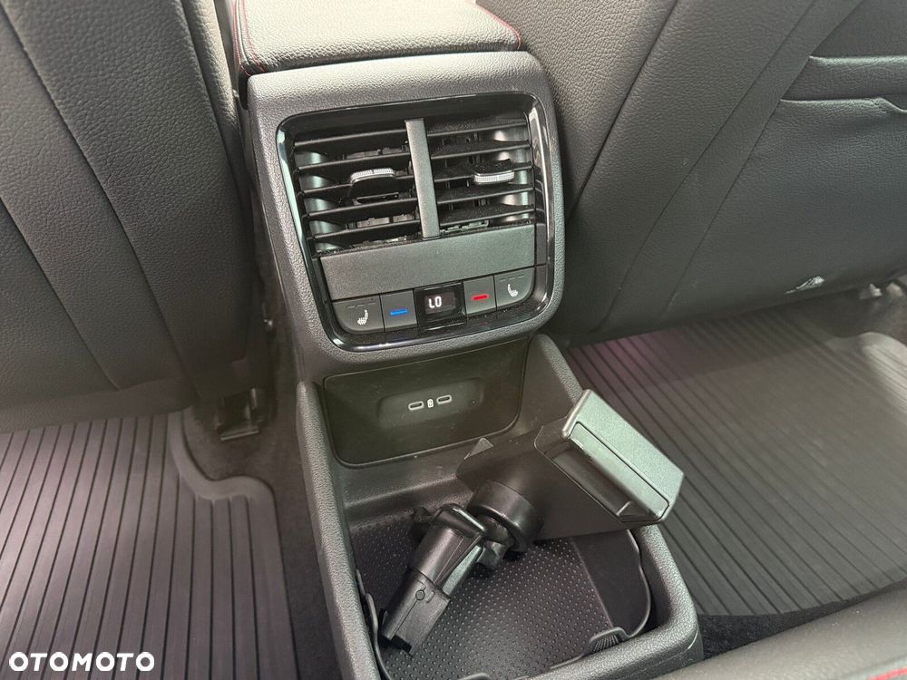 Skoda Octavia 2.0 TSI RS DSG - 24