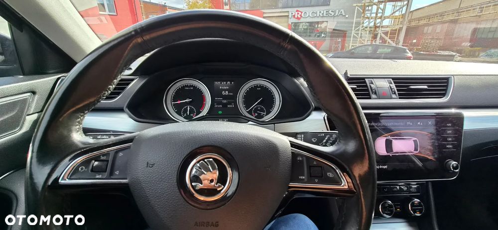 Škoda Superb