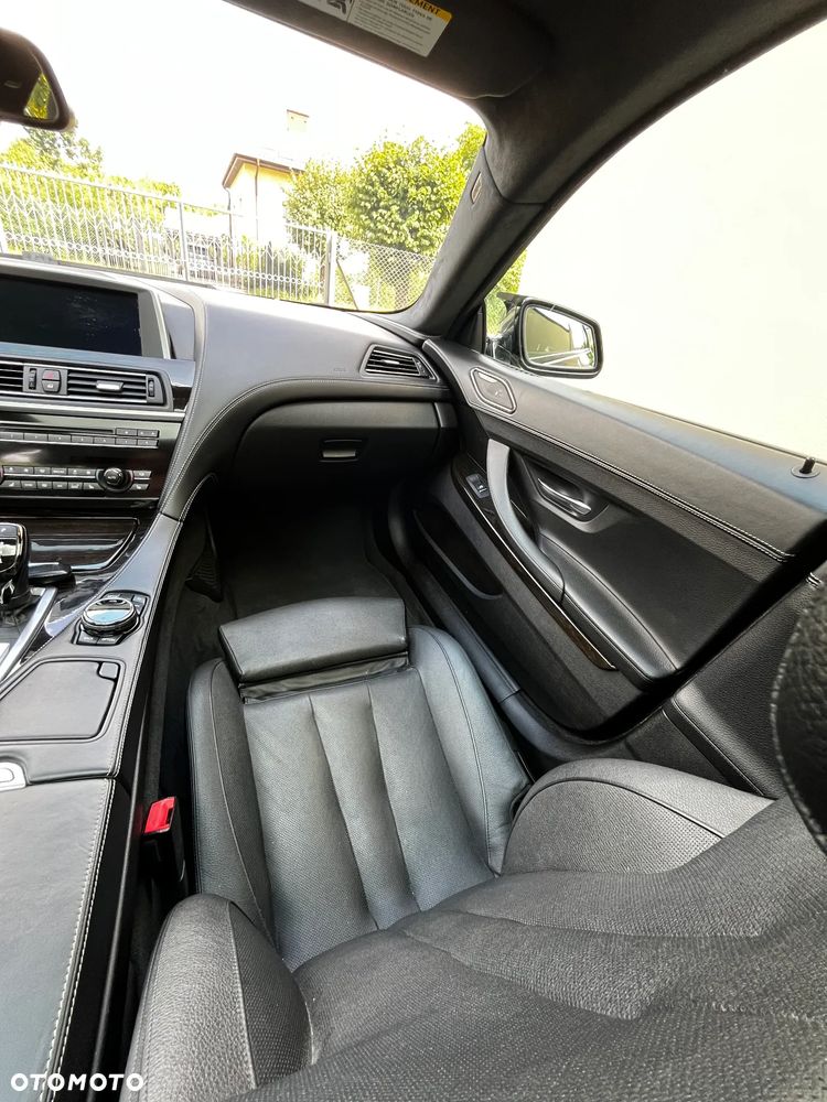 BMW Seria 6 640i xDrive - 32