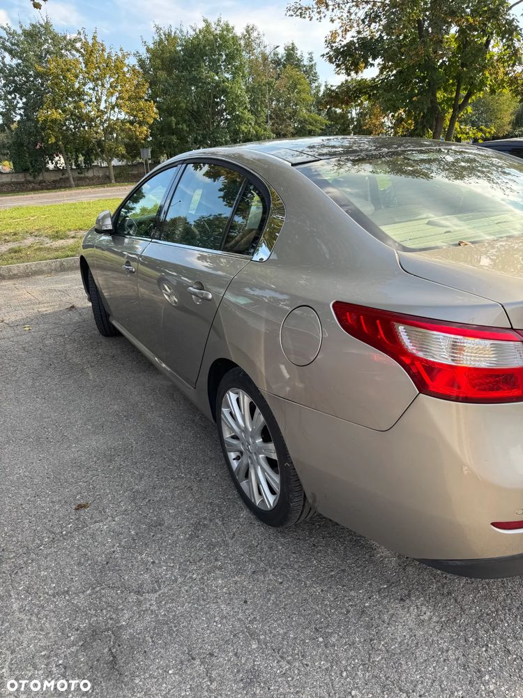 Renault Latitude 2.0 dCi Initiale - 6