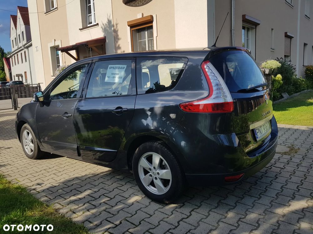 Renault Grand Scenic - 4
