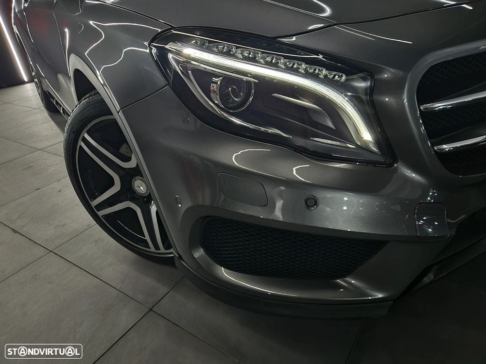 Mercedes-Benz GLA 220 CDI AMG Line 4-Matic - 2