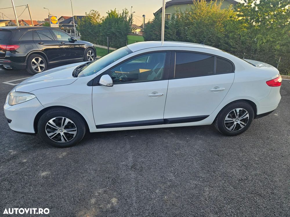Renault Fluence 1.6 16V Authentique - 3