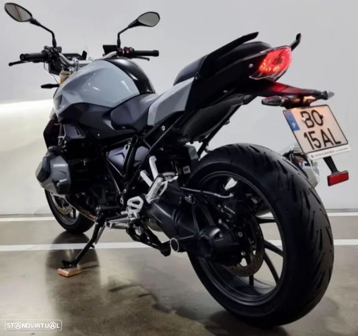 BMW R 1250 R - 12