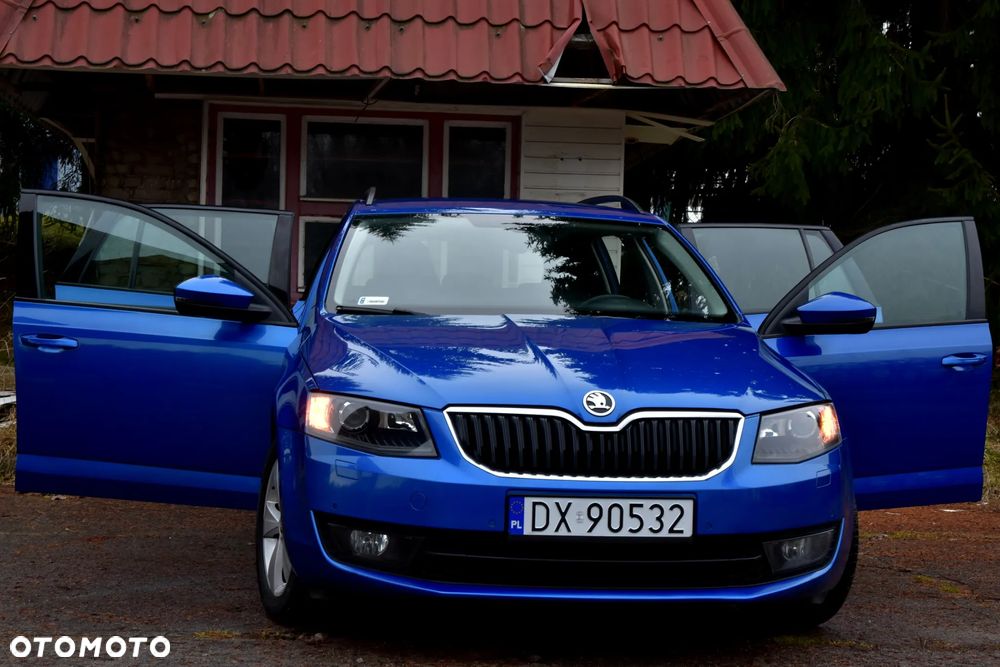 Skoda Octavia 2.0 TDI Style DSG - 11