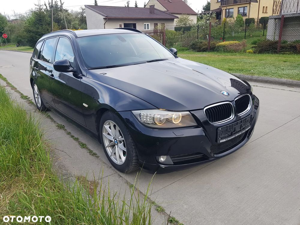BMW Seria 3 320d Efficient Dynamics Edition - 3