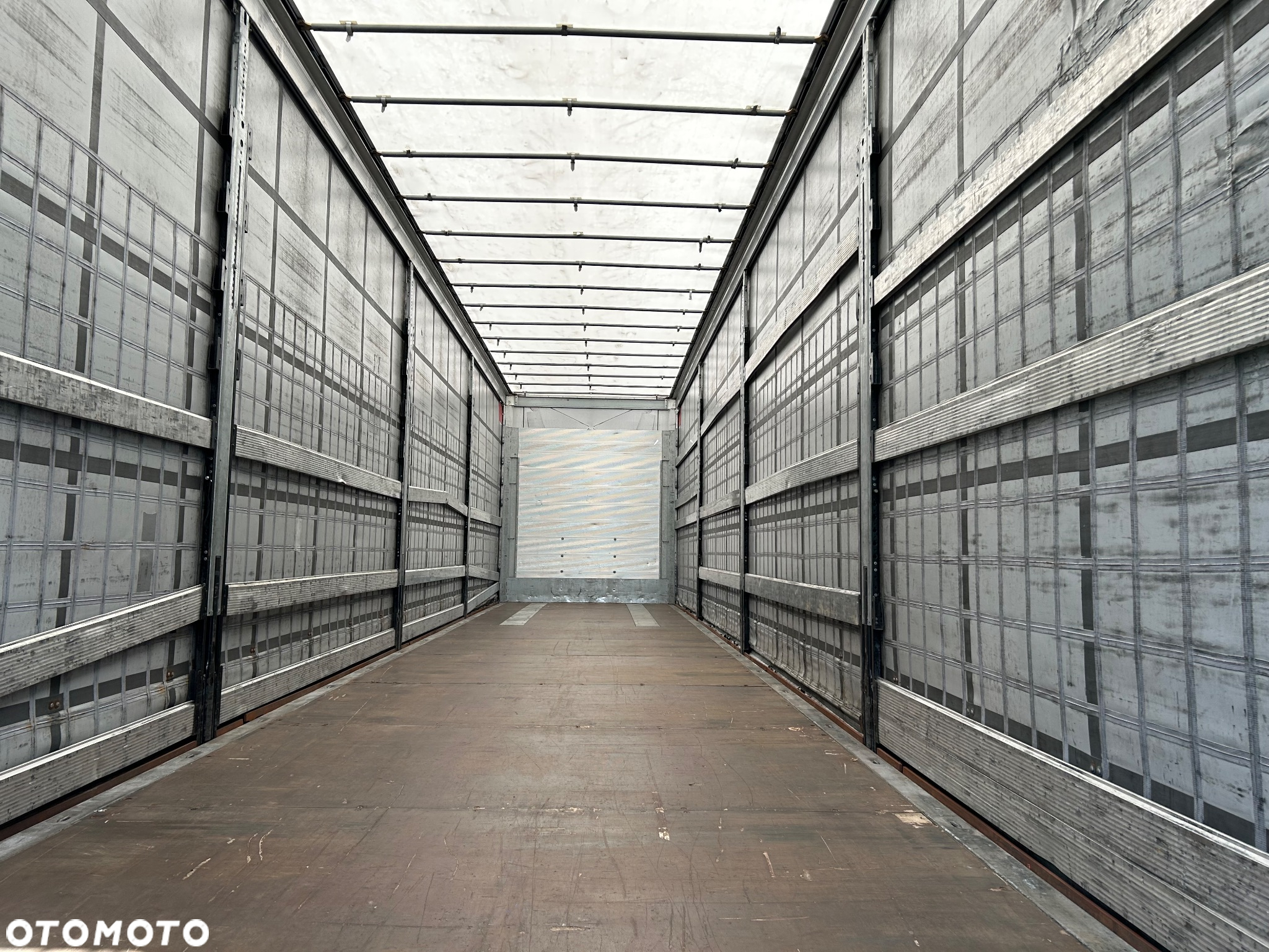 Schmitz Cargobull - - 18