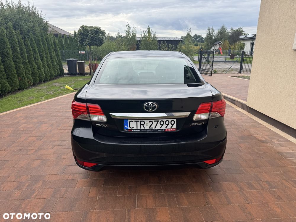 Toyota Avensis 2013 photo 4