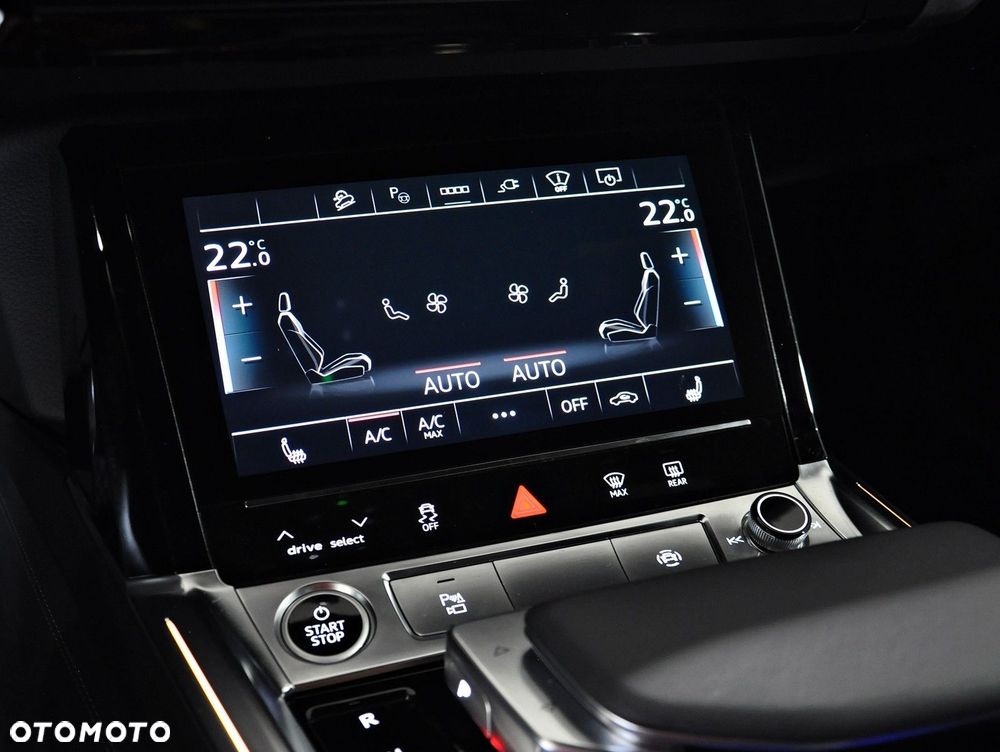 Audi e-tron 55 Quattro Advanced - 18