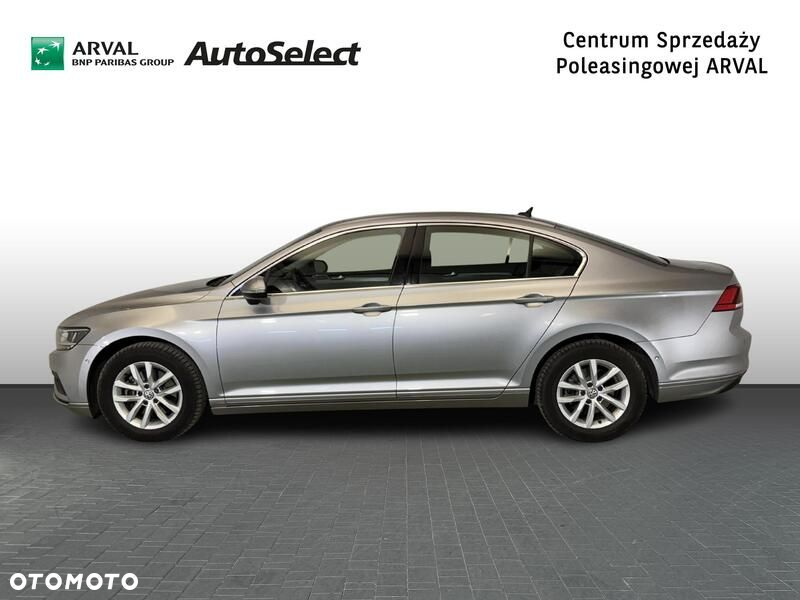 Volkswagen Passat - 2