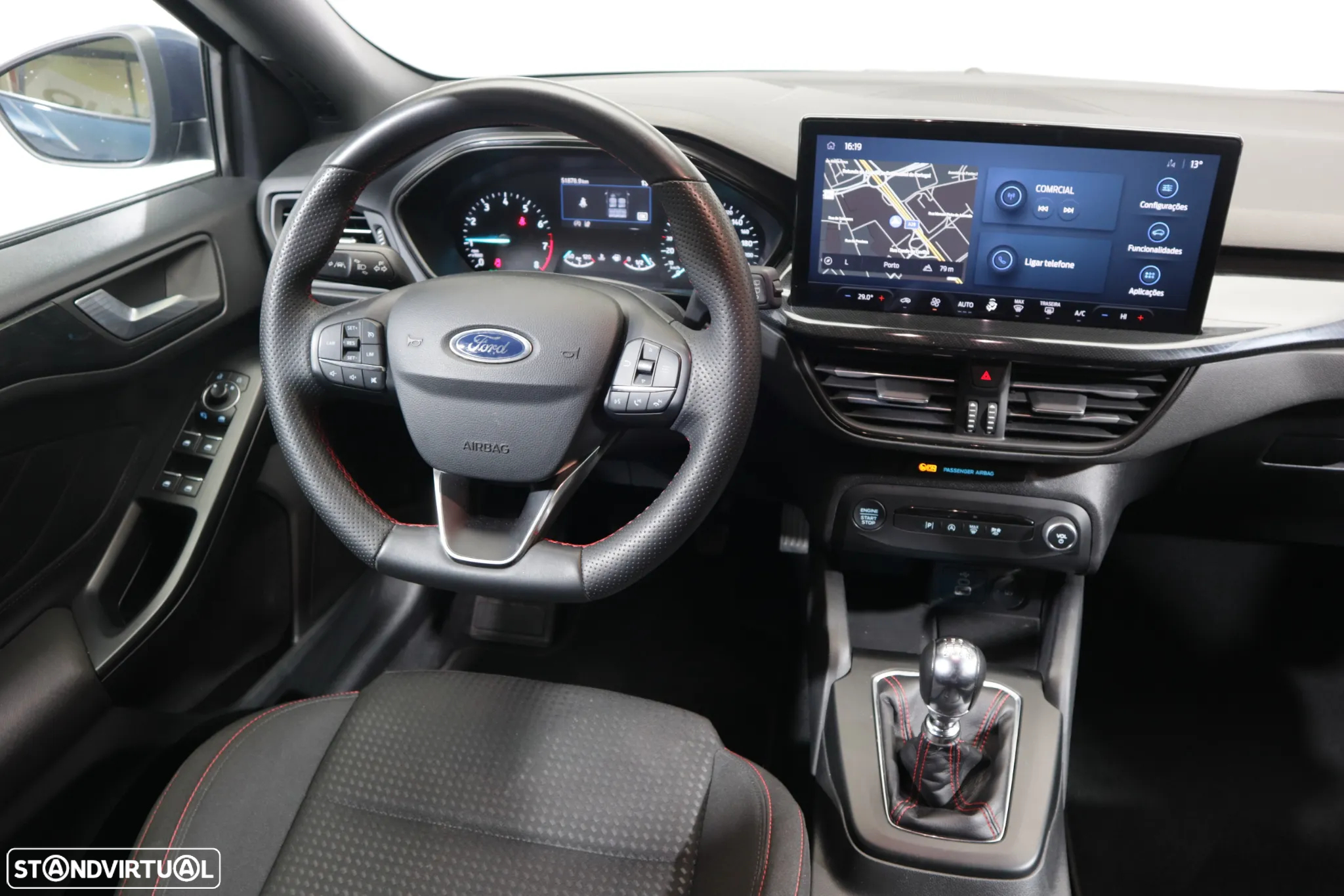 Ford Focus SW 1.0 EcoBoost MHEV ST-Line - 11