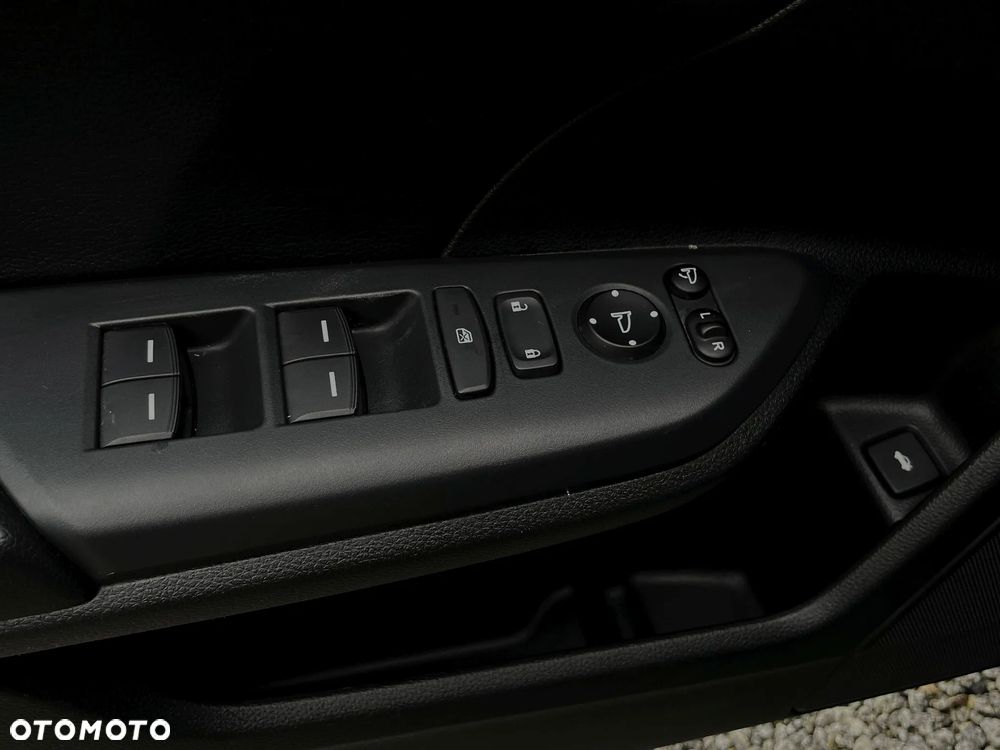 Honda Civic 1.5 T Elegance - 23