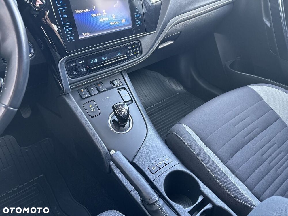 Toyota Auris Hybrid 135 Premium - 19