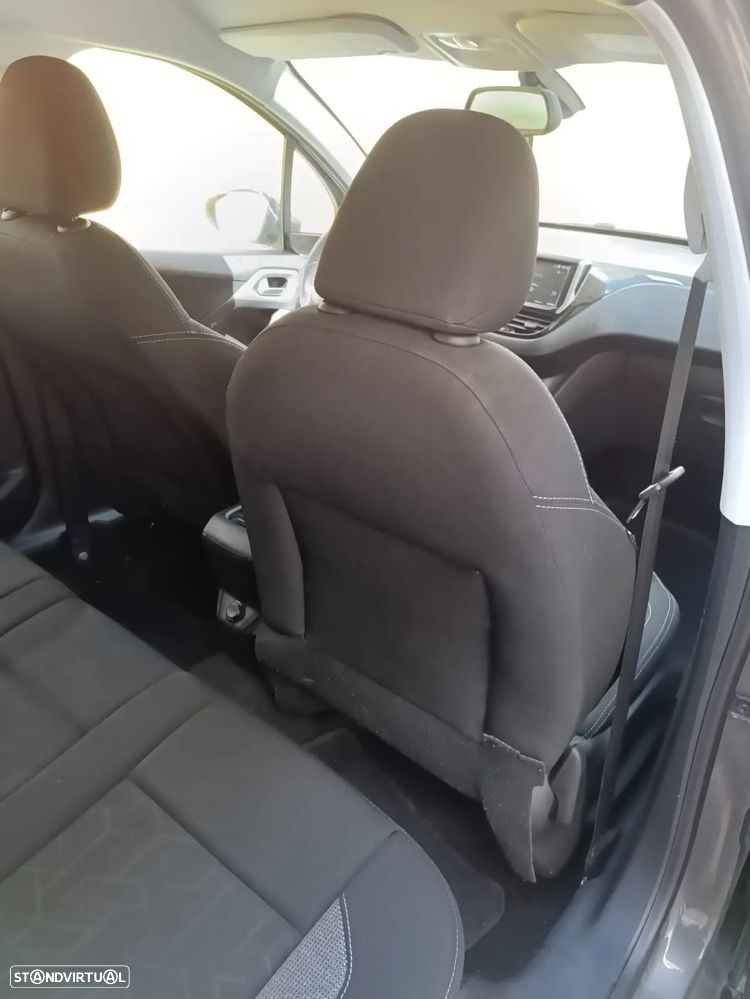 Peugeot 2008 1.2 PureTech Style - 8