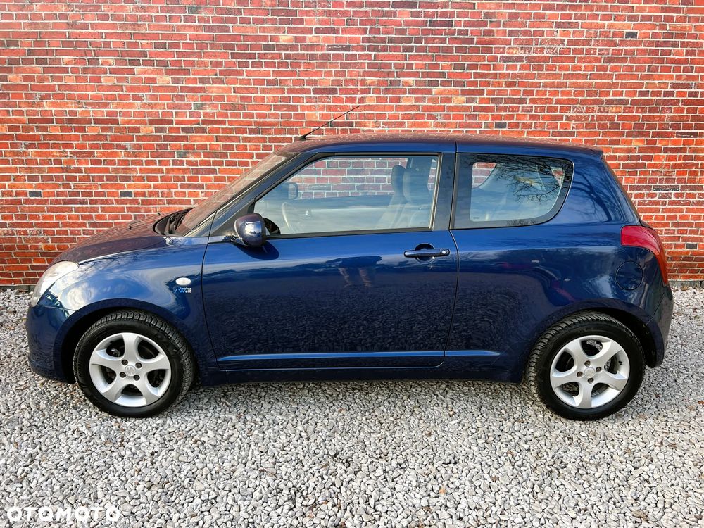 Suzuki Swift 1.3 A-M-T Comfort - 26