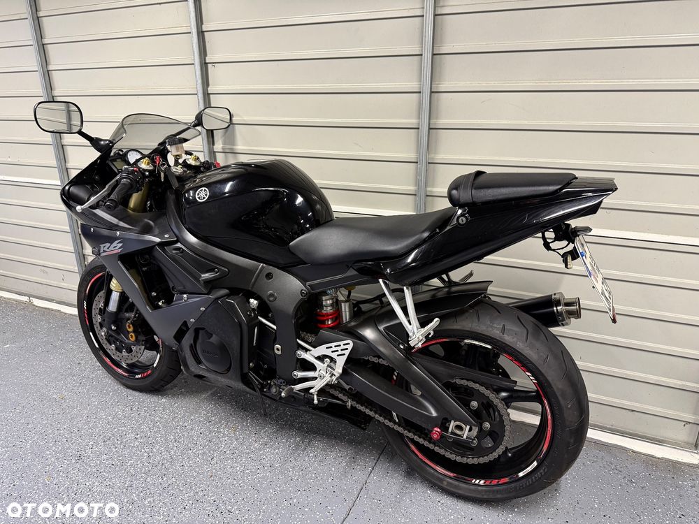 Yamaha R6 - 12