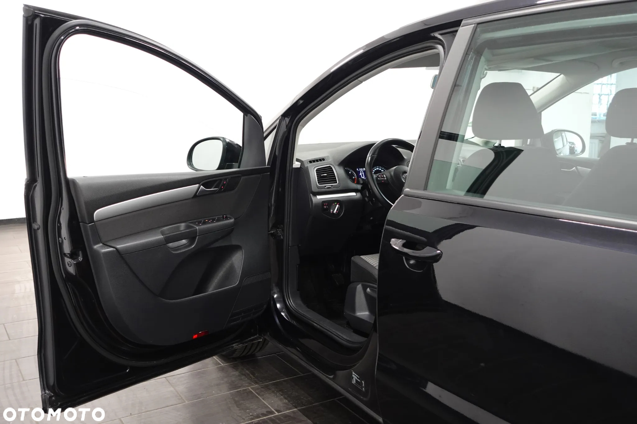 Volkswagen Sharan 2.0 TDI BlueMotion Technology Comfortline - 20