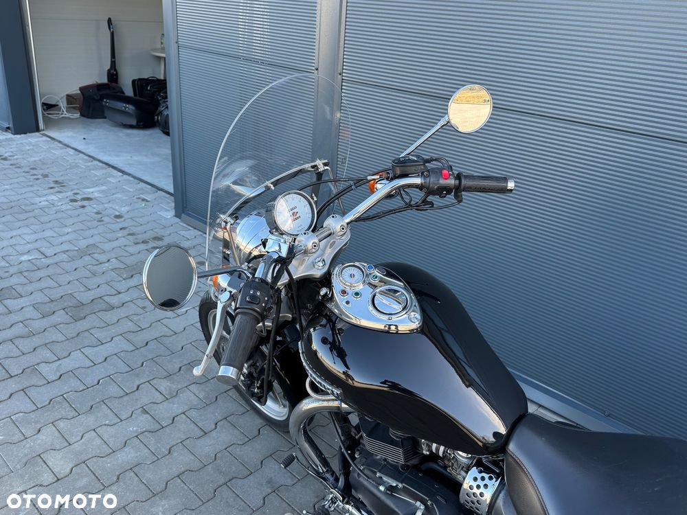 Triumph Speedmaster - 24