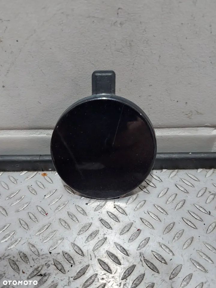 ZAŚLEPKA HAKA ZDERZAKA PRZÓD VW GOLF VII 7 R2015 KOLOR LA9W NR 5G0807241A - 1