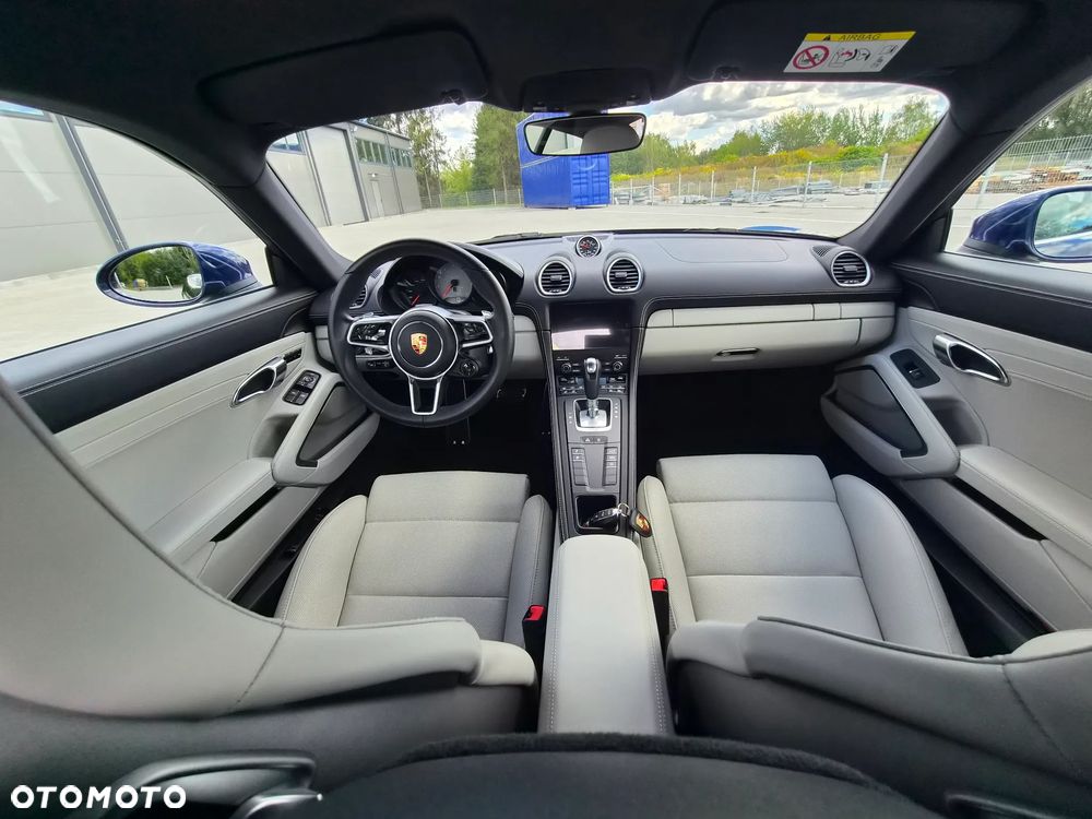 Porsche 718 Cayman GPF S PDK - 25