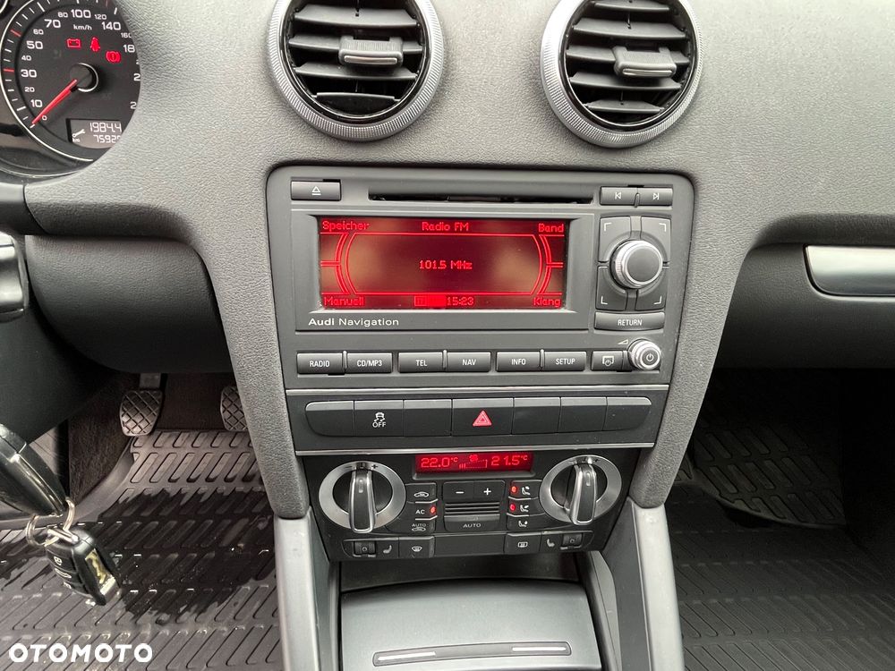 Audi A3 Sportback 1.8 TFSI S line Sportpaket - 22