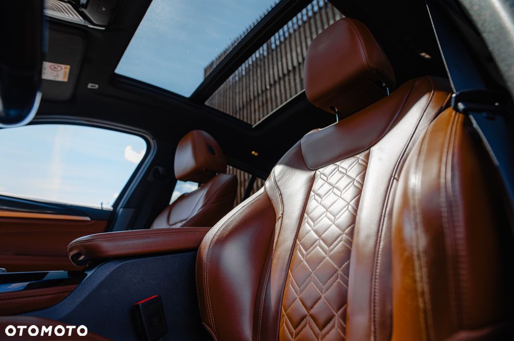 BMW X4 xM40d mHEV - 13