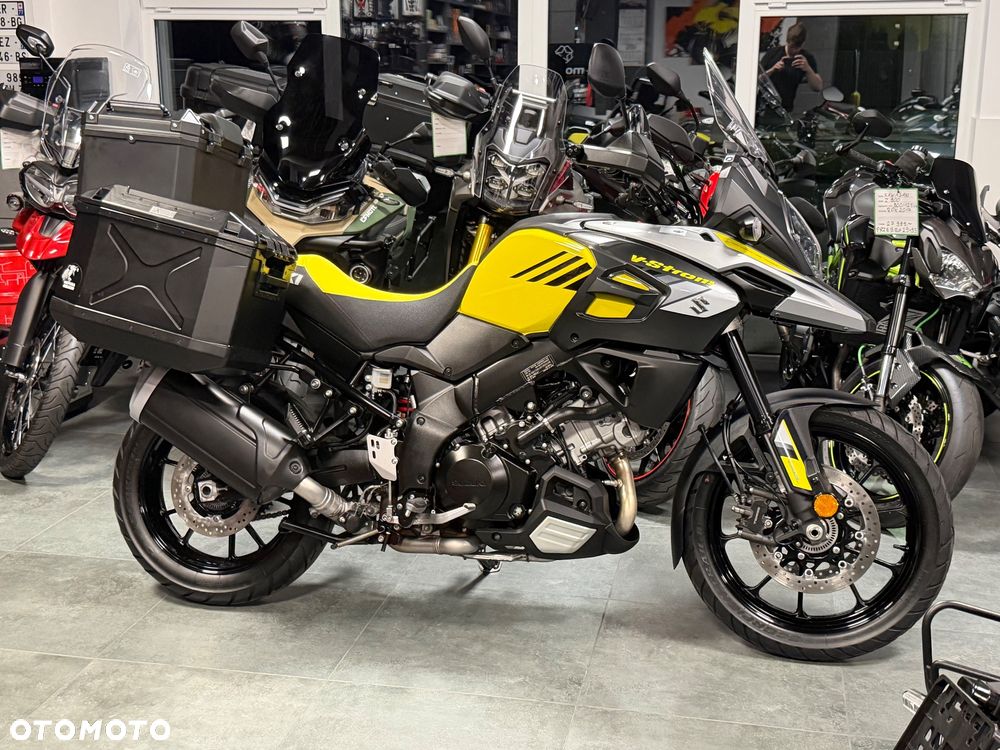 Suzuki V-STROM - 2