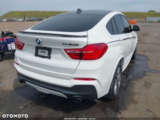 BMW X4 - 4