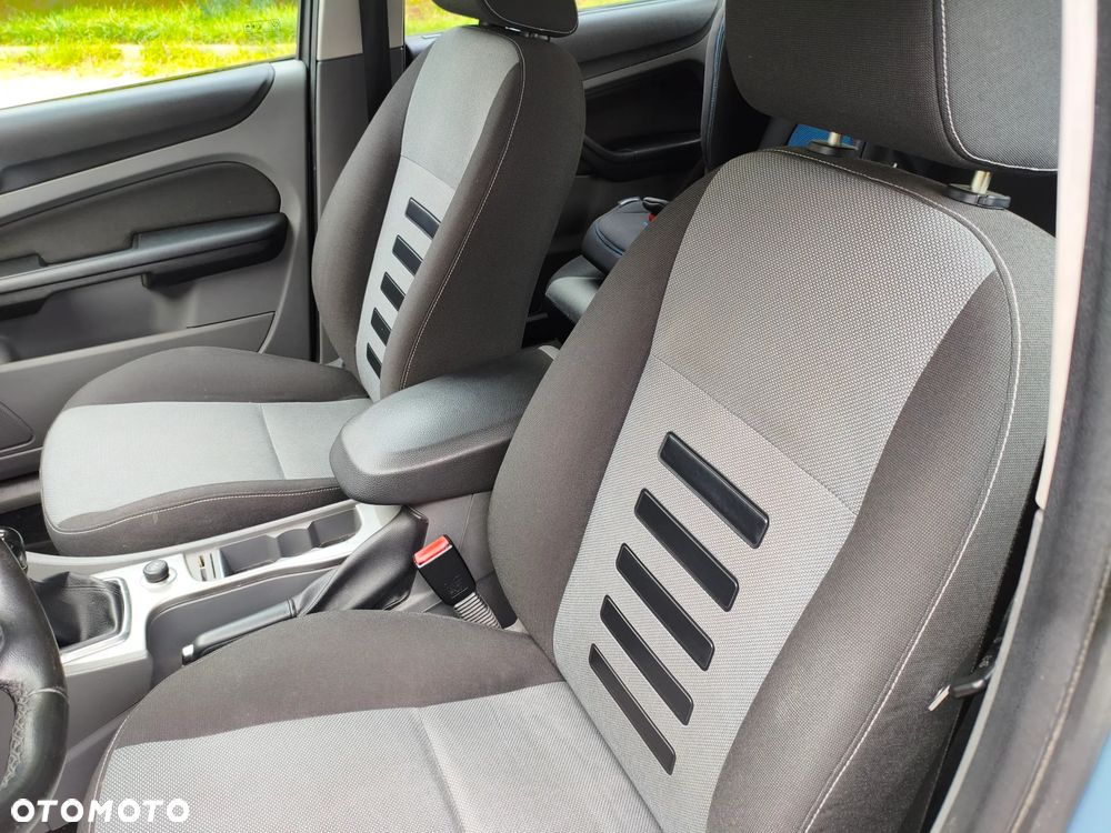 Ford Focus 1.6 Gold X - 10