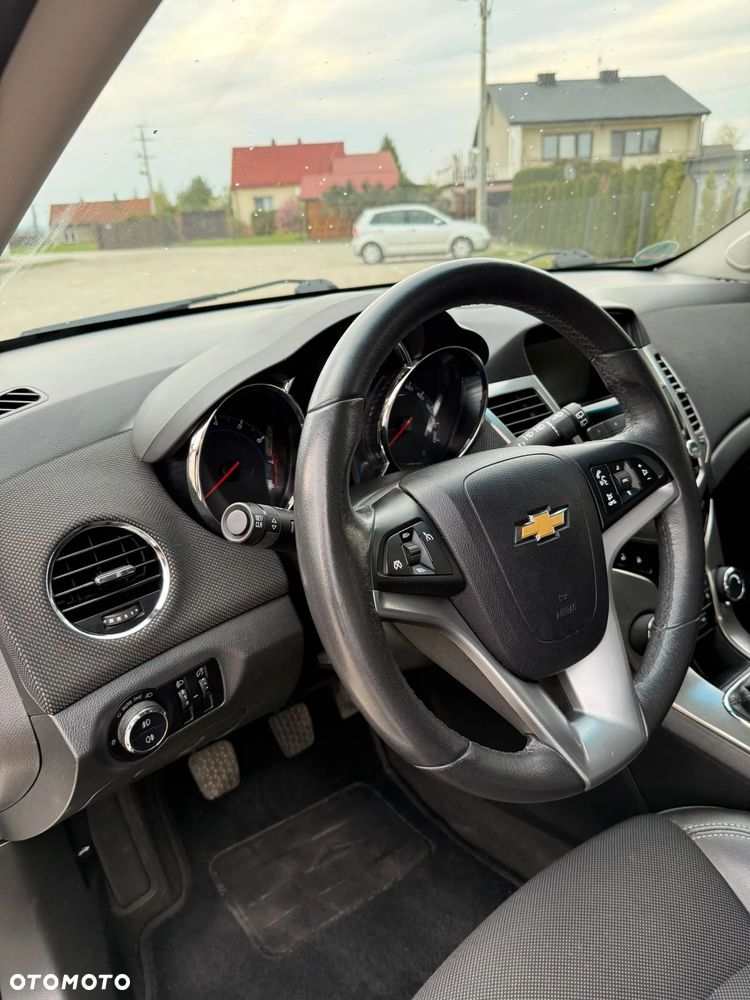 Chevrolet Cruze 1.4T LTZ - 12