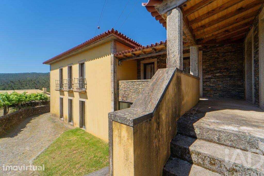 Moradia isolada T5 em Gondar e Orbacém de 401 m2 - Grande imagem: 4/40