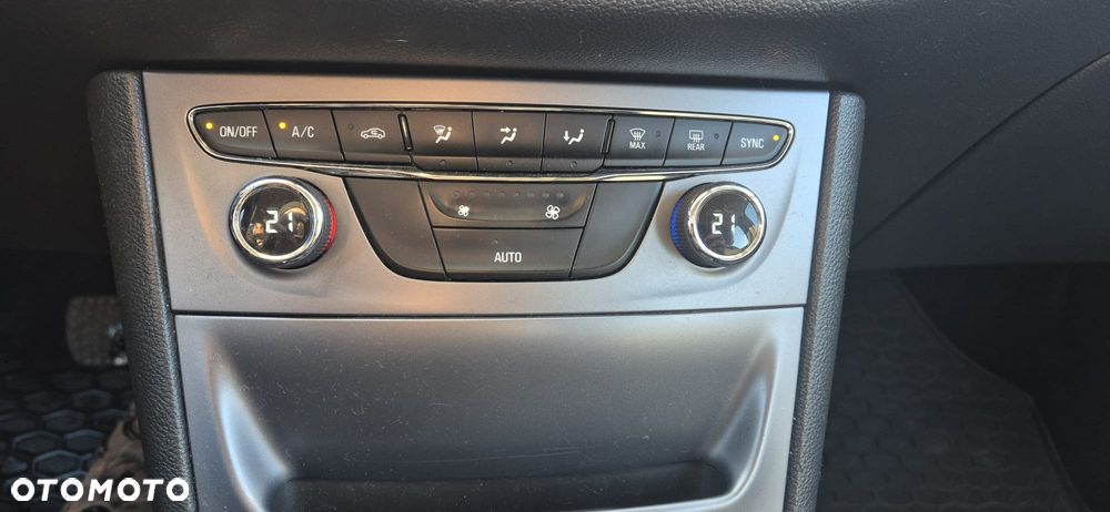 Opel Astra 1.4 Enjoy - 7