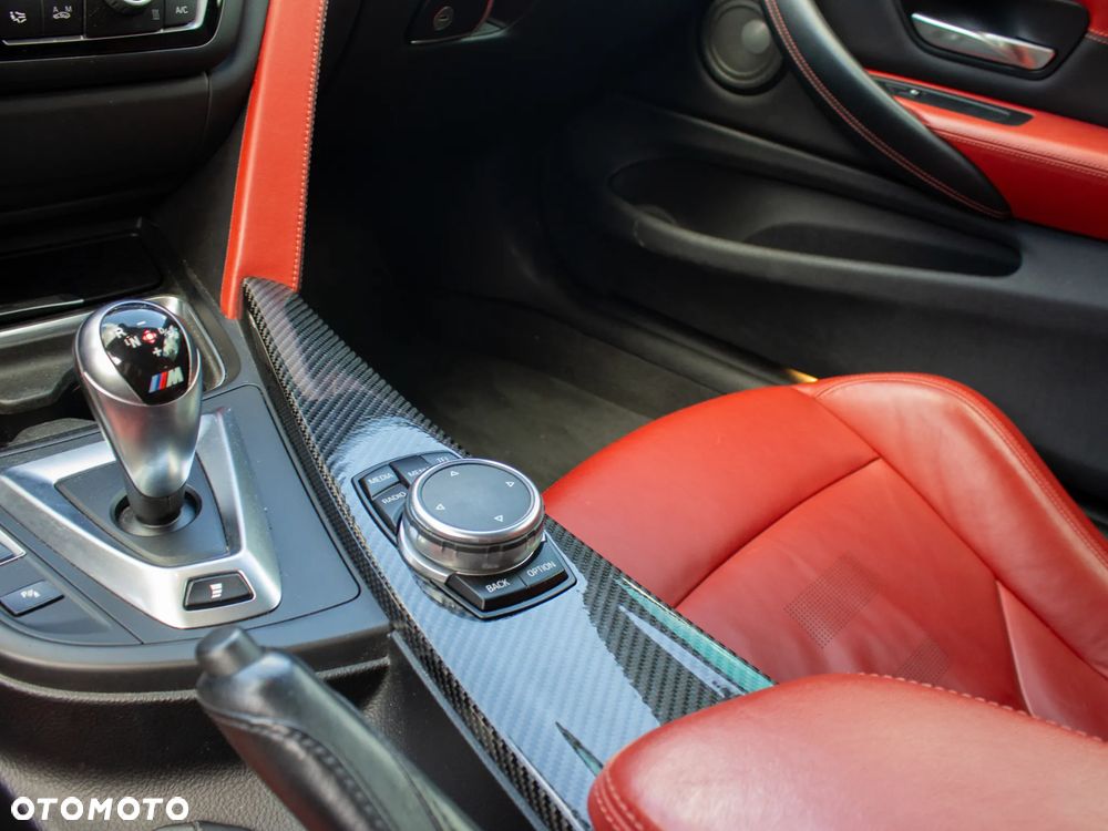 BMW M4 DKG - 19
