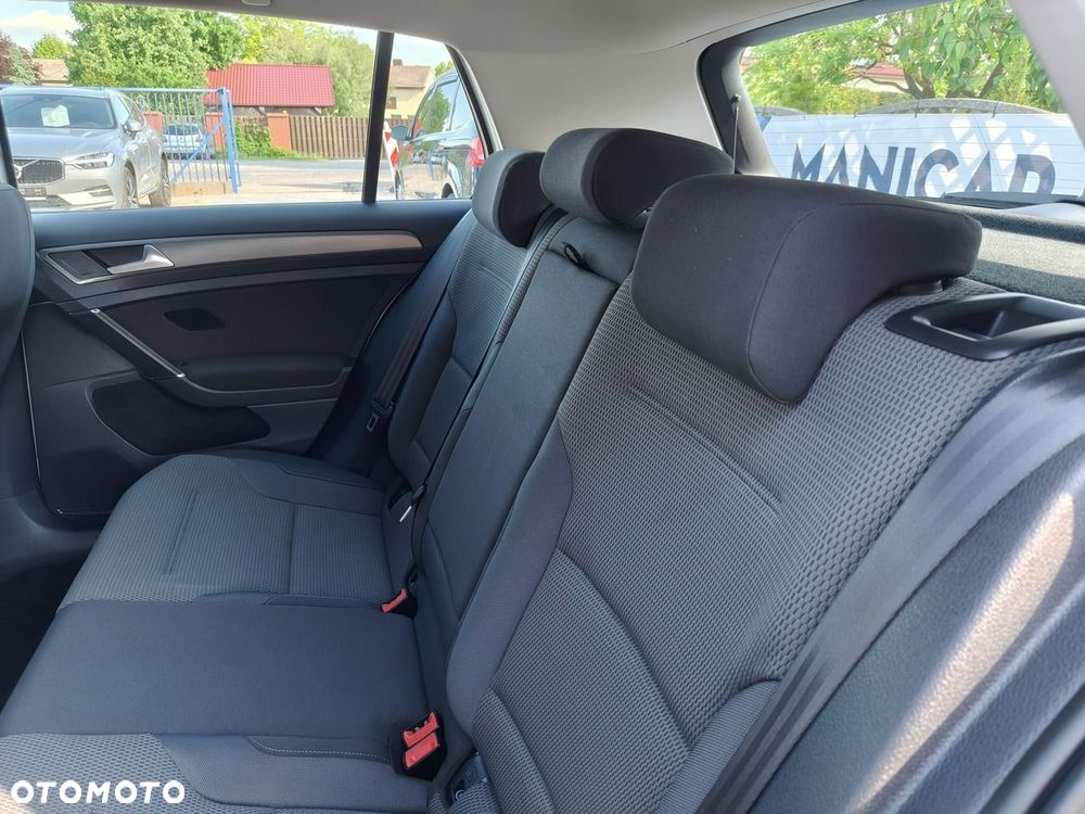 Volkswagen Golf 1.4 TSI BlueMotion Technology Comfortline - 26