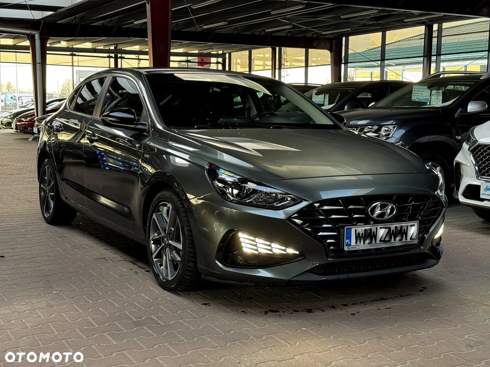 Hyundai i30 1.5 T-GDI 48V Smart DCT - 1