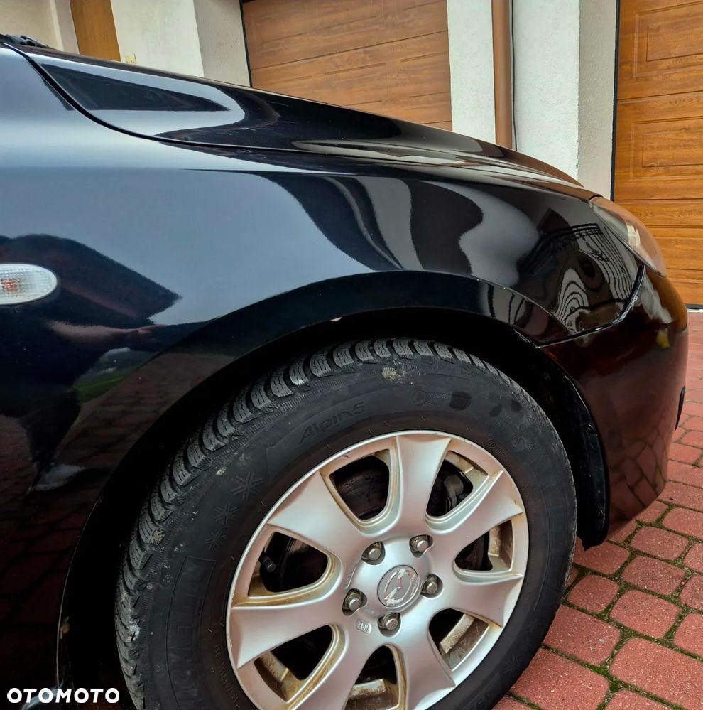 Mazda 3 1.6 Sport Active - 8