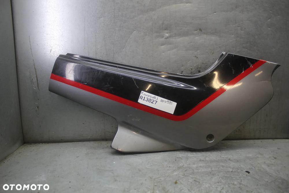 Kawasaki GPZ 500 Bok boczek owiewka prawa - 1