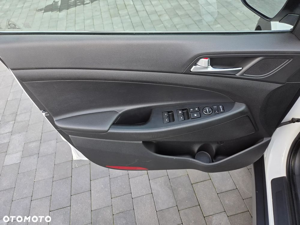 Hyundai Tucson 2.0 CRDI 4WD Automatik Premium - 15