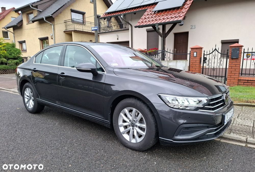 Volkswagen Passat 1.5 TSI EVO Business - 12