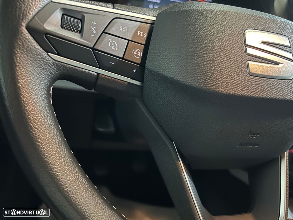 SEAT Arona 1.0 TSI Xperience - 32