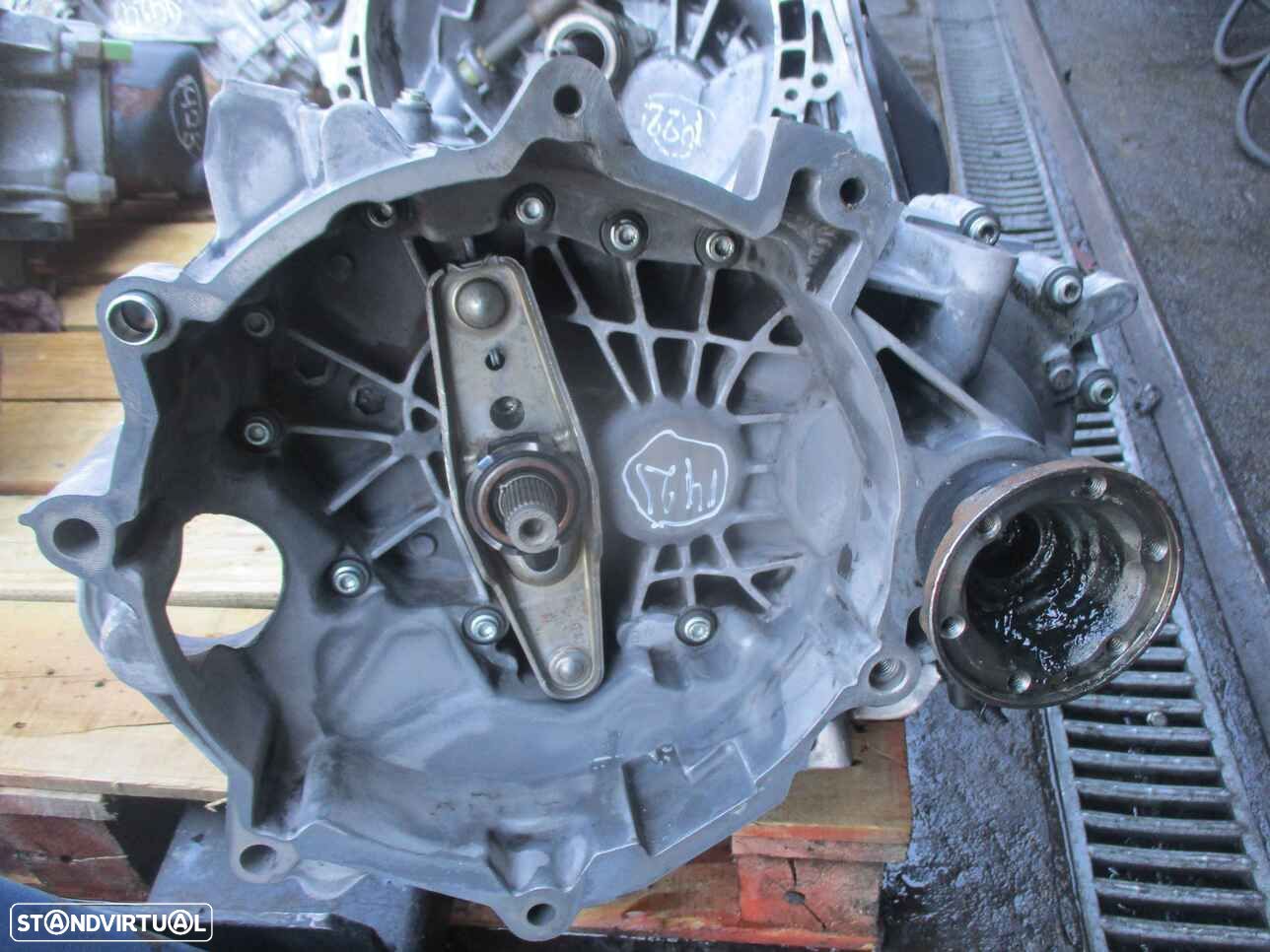 Caixa Velocidades EYW SKODA FABIA 2000 1.4I Gasolina 5V - 1