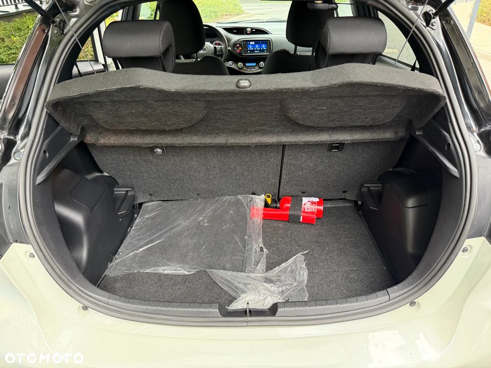 Toyota Yaris 1.5 Selection - 34
