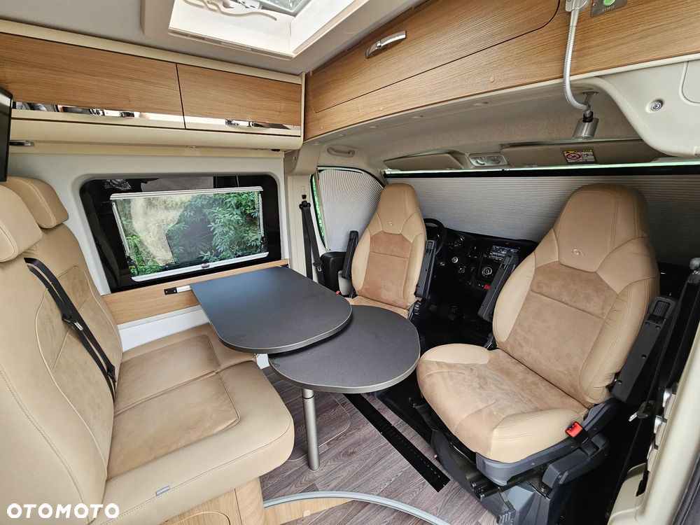 Adria TWIN 600 LUX Zimowy Hak MAX doposażony - 10