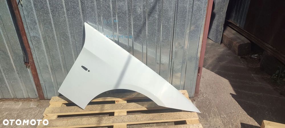 błotnik prawy przód przedni bmw e90 e91 11.2004-06.2012 stal lakier B39 A83 C08 C06 A96 475 A300 B45 C10 C4W C09 F04 A89 B53 C4E 668 C2S C3N C1M C31 A72 C1X A45 A17 F20 F35 F36 F02 A75 A44 F03 751 F01 F40 F05 F19 C29 F31 B09 C55 F22 B44 C3C F11 C1R B55 B66 F43 F45 C16 B38 C1G A76 F42 C1E B35 F39 C1F C56 C4P C6R C6E F27 C5A B41 C68 C1D U91 C5Y P7Z B01 300 - 1