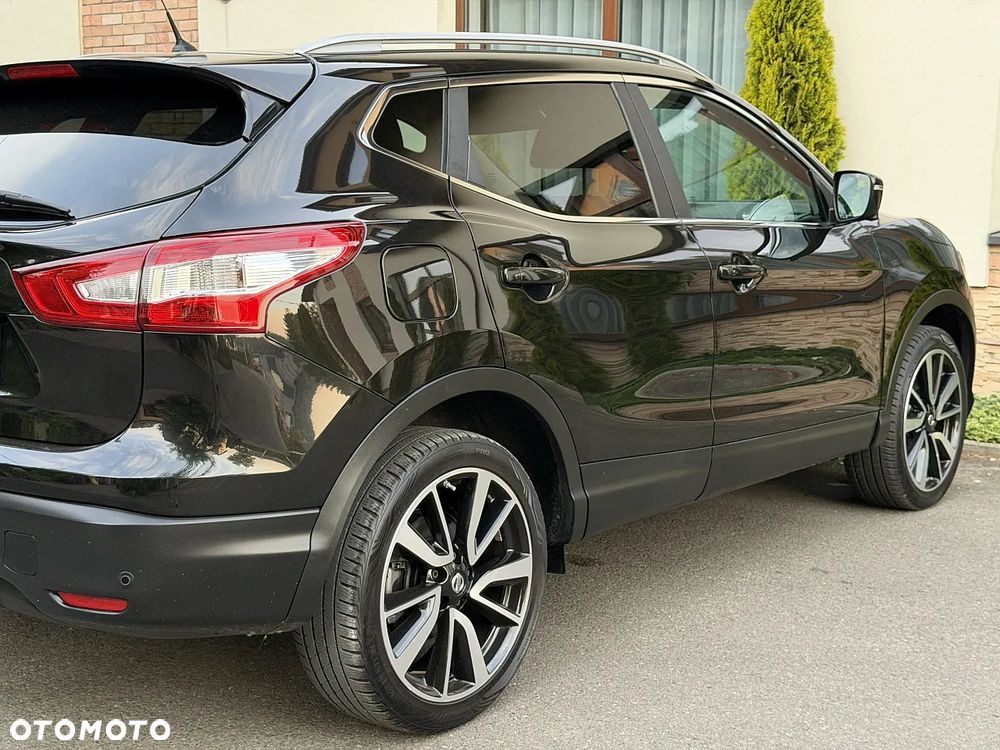 Nissan Qashqai 1.2 DIG-T N-Vision - 19