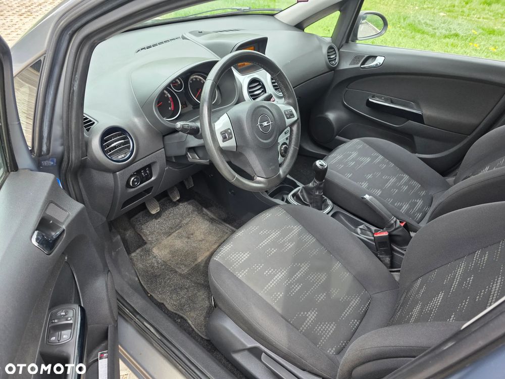 Opel Corsa 1.2 16V Enjoy - 7